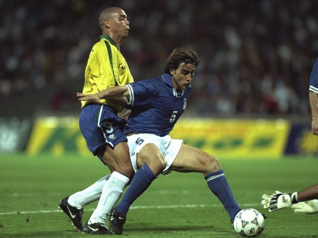 他被视为 他被视为