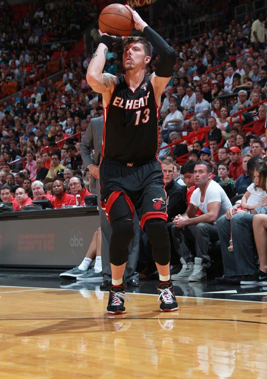 足球联赛中 足球联赛中