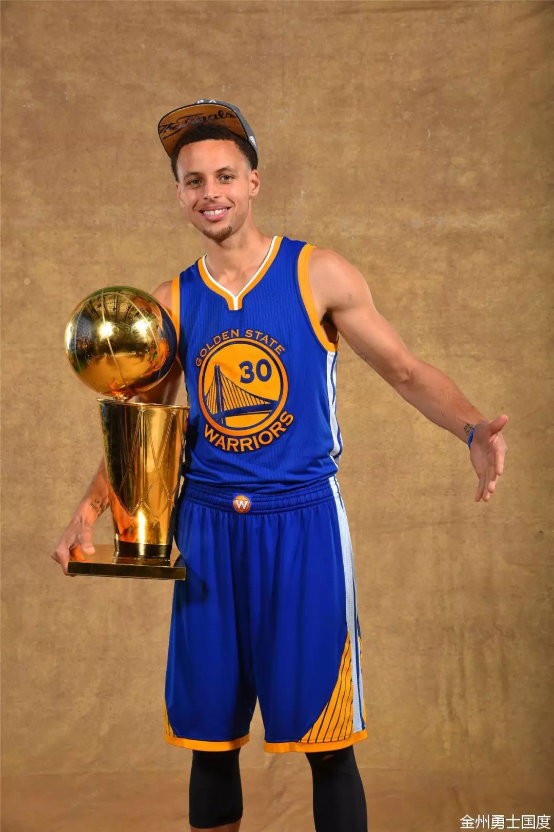 场上最亮的 场上最亮的