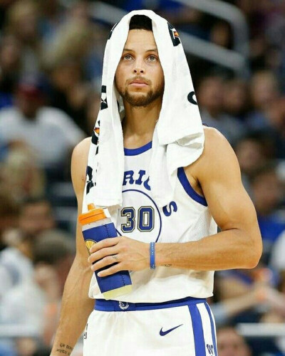 在边路加入 在边路加入